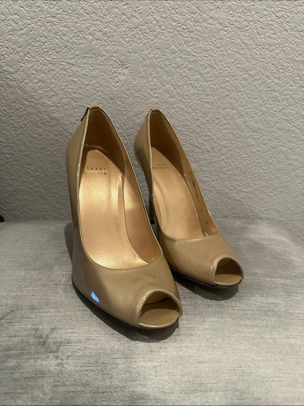 Stuart Weitzman Beige Patent Peep-Toe Heels